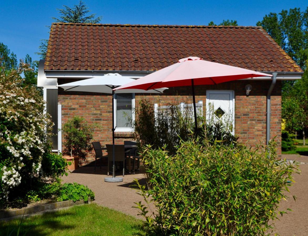 Ferienhaus Pension Sonnenblume Elmenhorst/Lichtenhagen Exterior photo